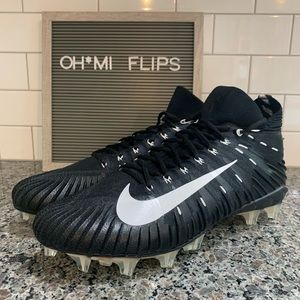 Nike Mens Football Alpha Menace Elite Cleats NEW